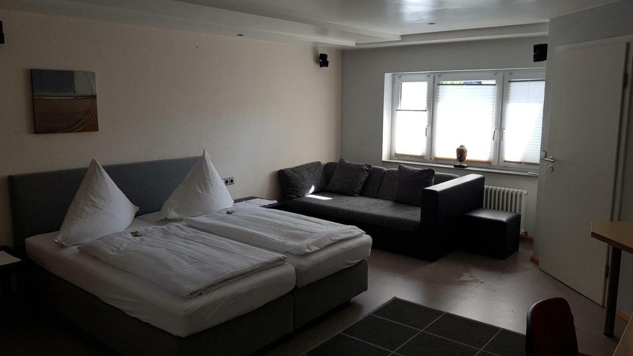 H41 Inn Hotel Garni Freiburg (Adults Only) Gundelfingen  Exteriör bild