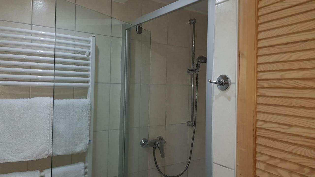 H41 Inn Hotel Garni Freiburg (Adults Only) Gundelfingen  Exteriör bild